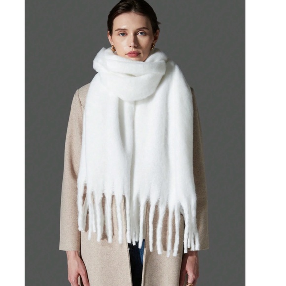 White Wide Shawl Scarf With Tassels Fuzzy Knit - Picture 10 of 17